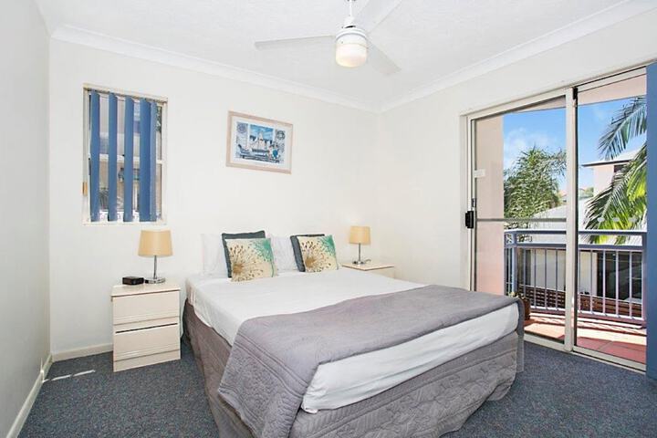 Room 3 of 50