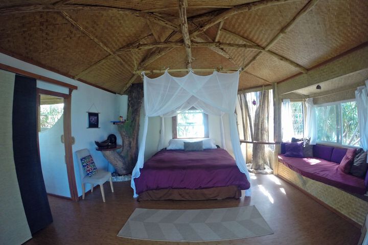 Room 4 of 59
