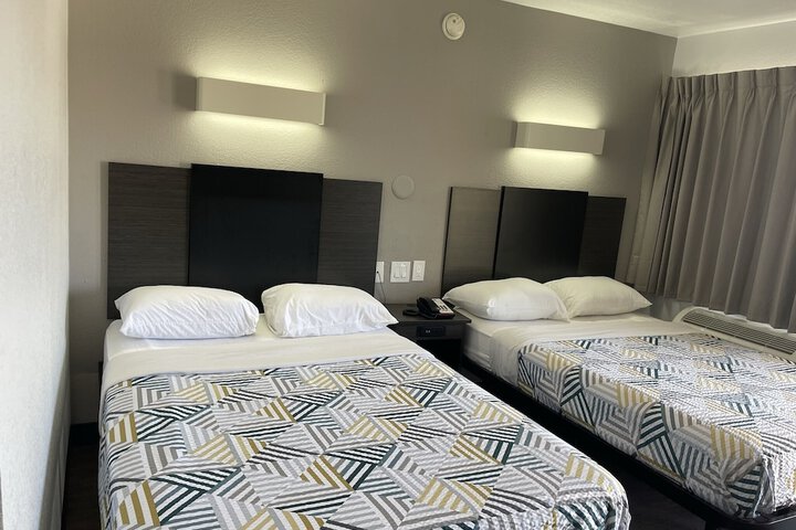 2 Double Beds (5 of 29)