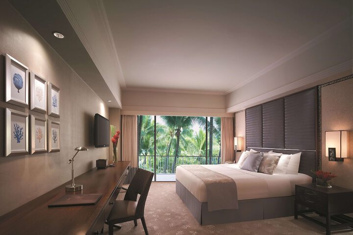 Room 52 of 148