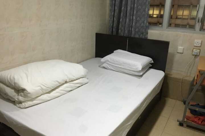 Room 30 of 31