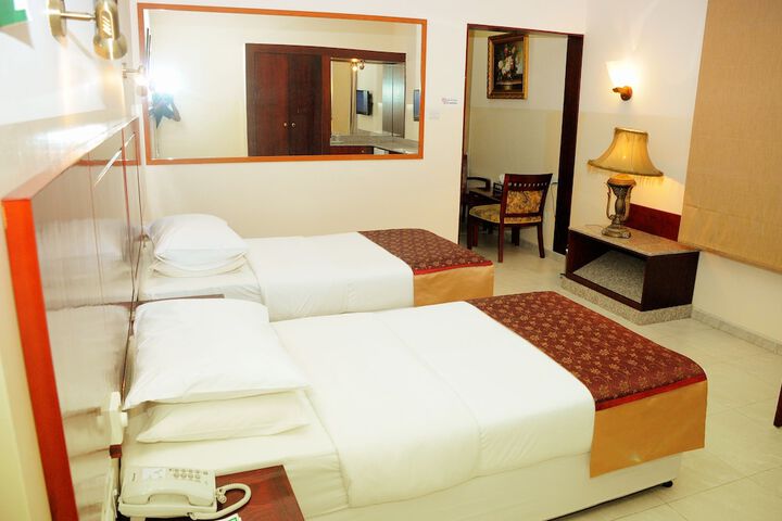 Room 8 of 23