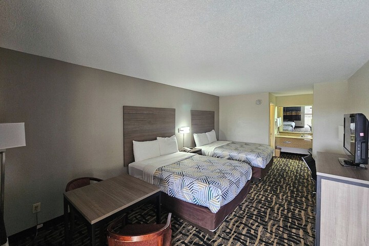 Room 16 of 20