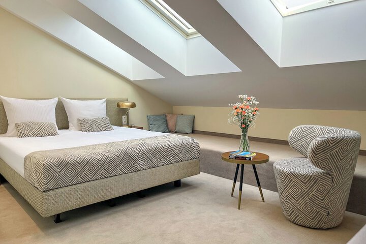 Room 45 of 70