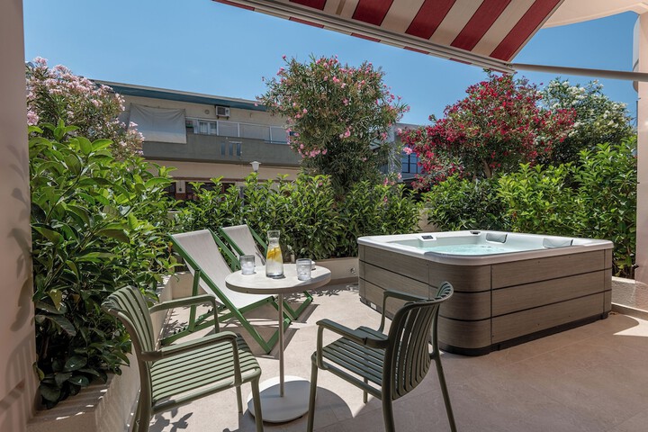 Terrace/Patio 41 of 41