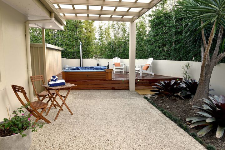 Terrace/Patio 13 of 22