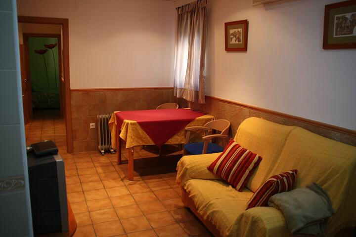 Room 13 of 26