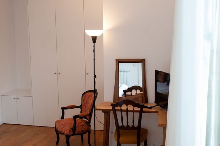 Room 11 of 58