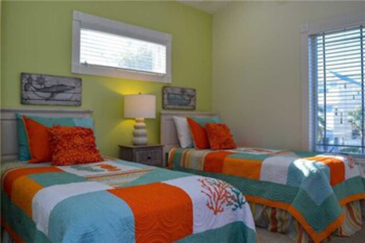Room 21 of 24
