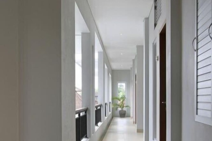 Ballroom/Hall 59 of 93