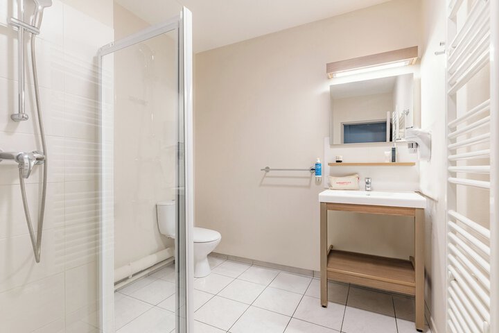 Clean Restrooms