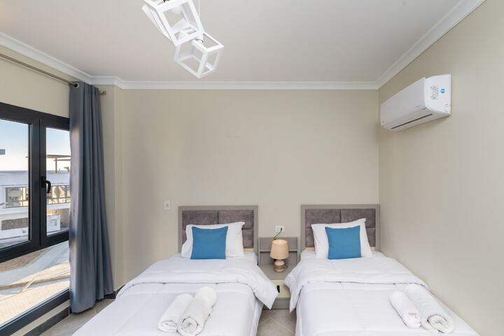 Room 20 of 53