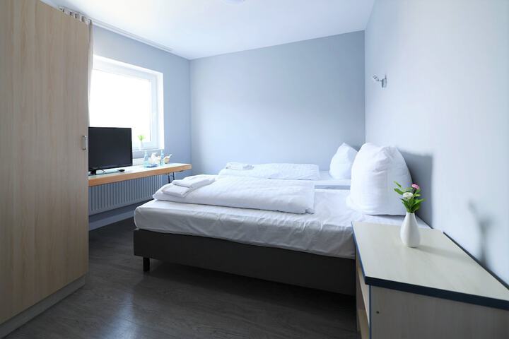 Room 6 of 23