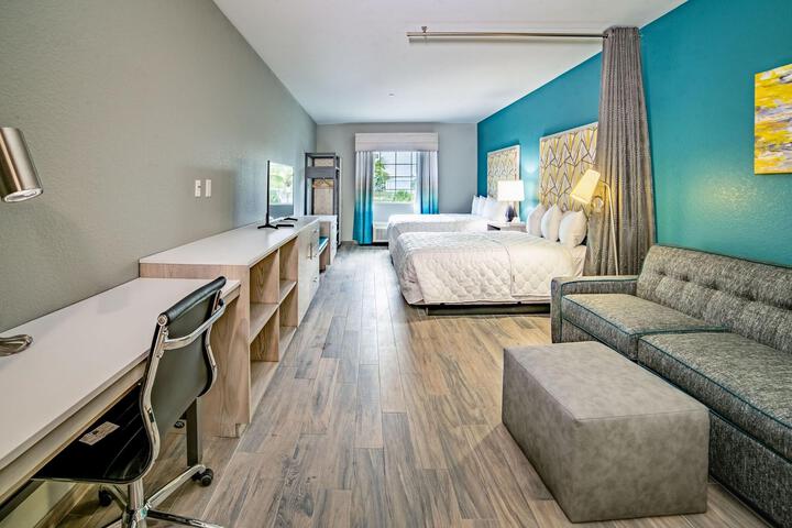 Room 11 of 31