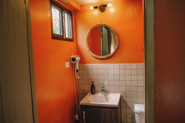 Room 74 of 129