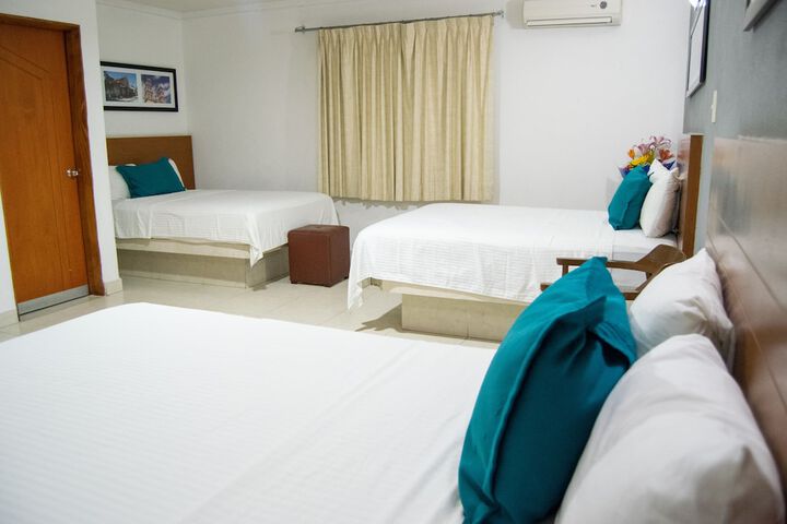 Room 28 of 59