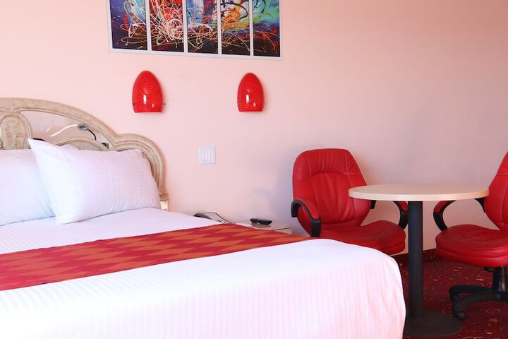 Room 14 of 48