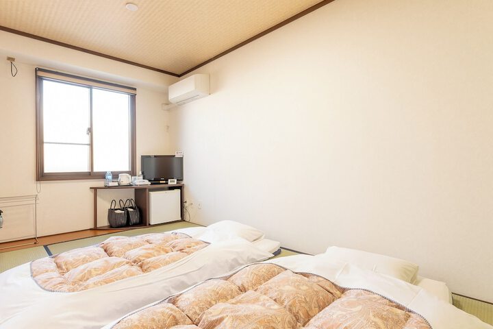 Room 12 of 91