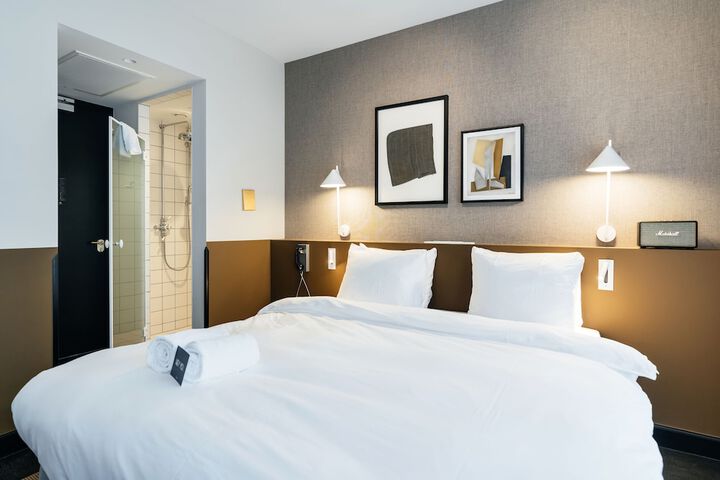 Room 21 of 67