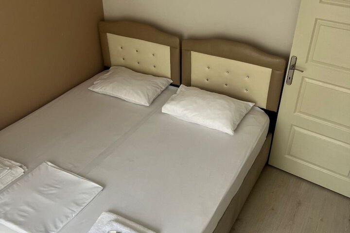 Room 2 of 12