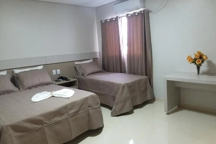 Room 5 of 22