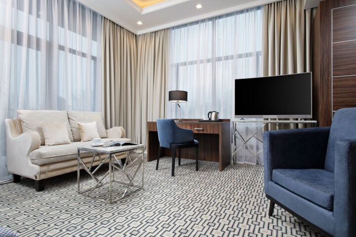 Room 9 of 52