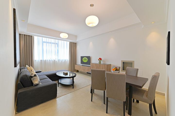 Room 5 of 30