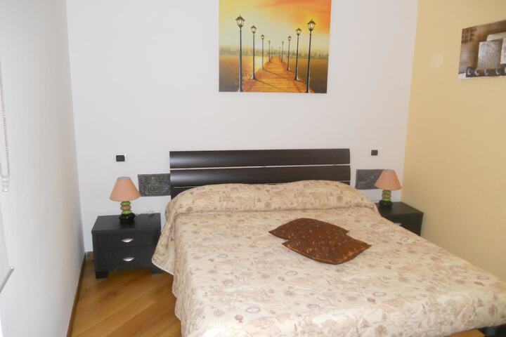 Room 5 of 61