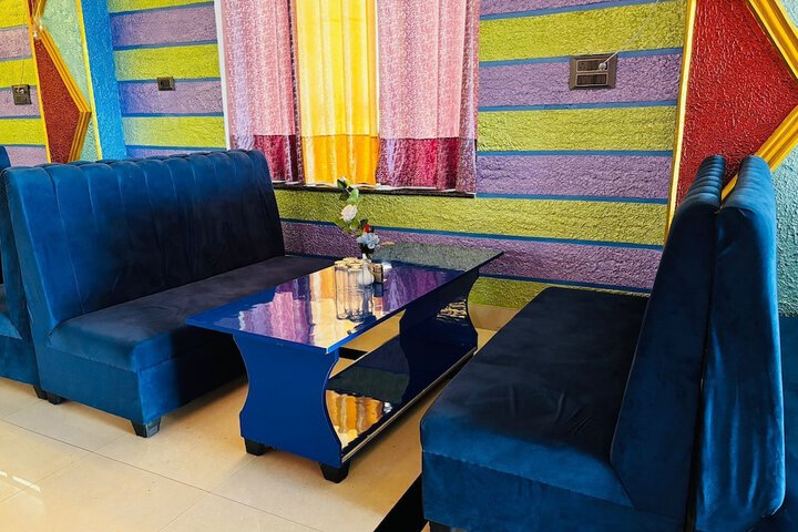 Room 12 of 23