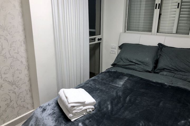 Room 3 of 29
