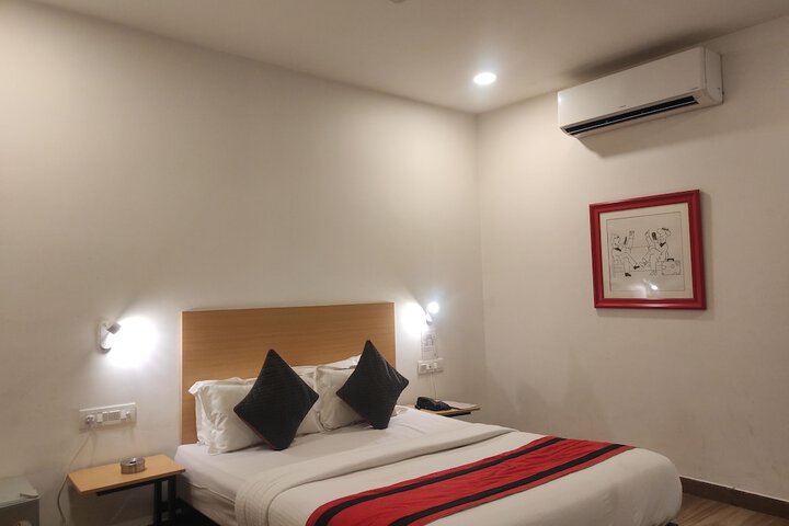 Room 6 of 29