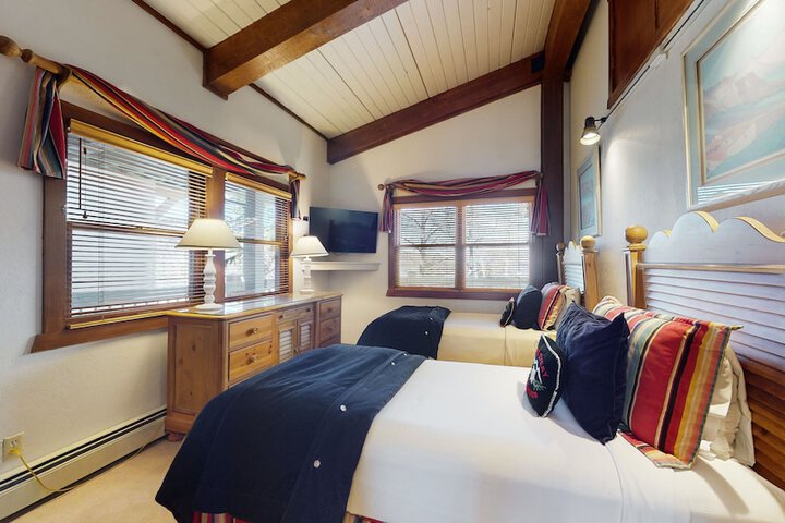 Room 21 of 1000