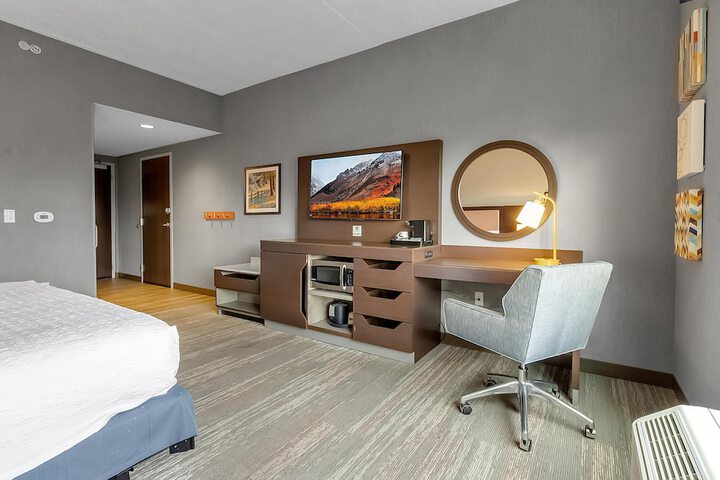 Room 11 of 61