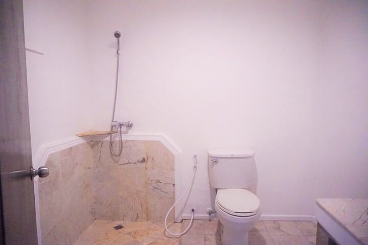 Room 60 of 115