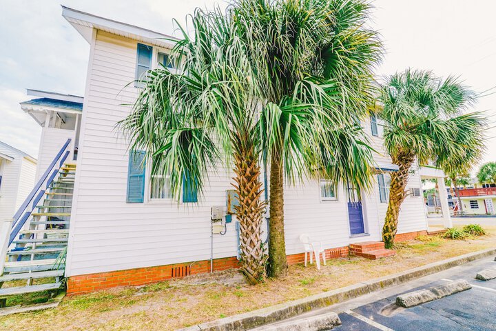 Property Grounds 19 of 29