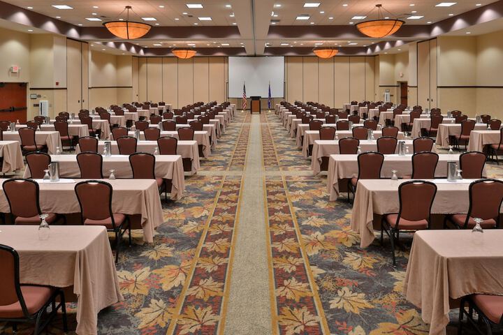 Banquet hall