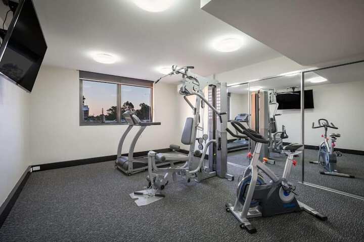 Room 2 of 26