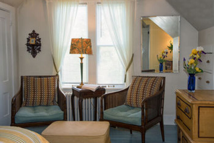 Room 62 of 74