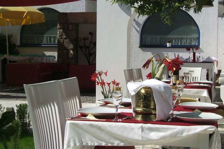 Dining 134 of 144