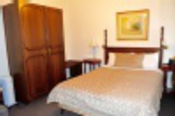 Room 604 of 768