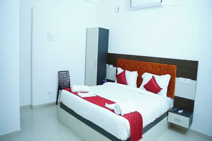 Room 17 of 54