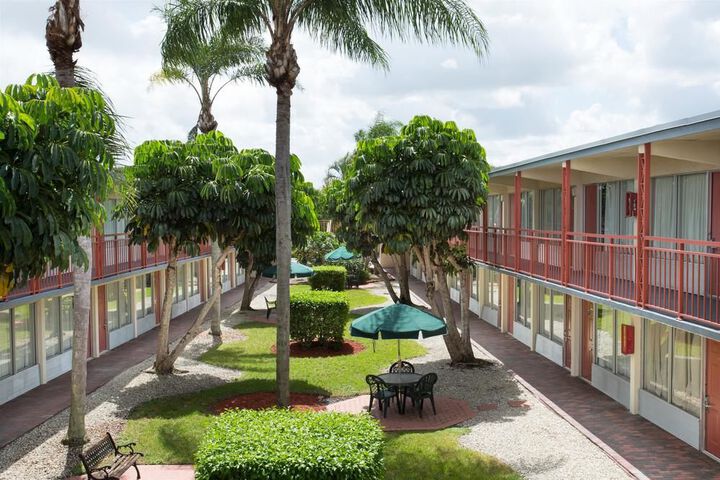 Hotel 34 of 45