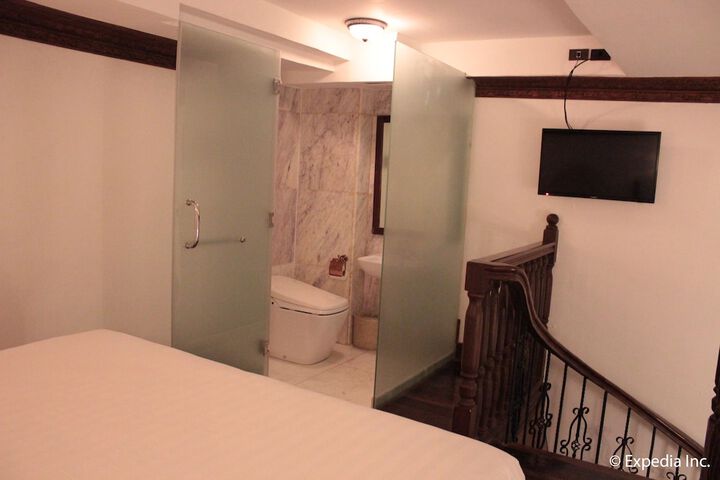 Room 31 of 131