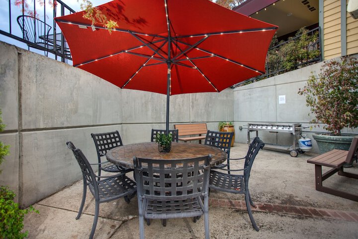 BBQ/picnic area