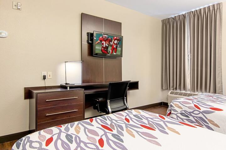 Deluxe 2 Double Beds Accessible (6 of 10)