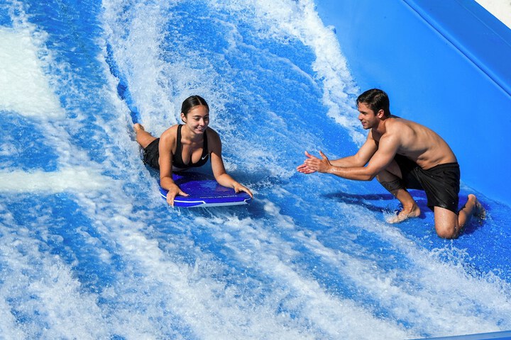 Surfing/boogie boarding