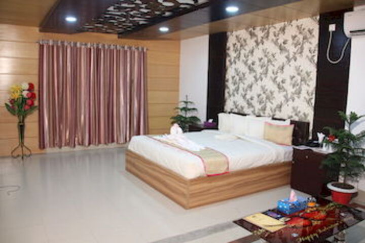 Room 14 of 57