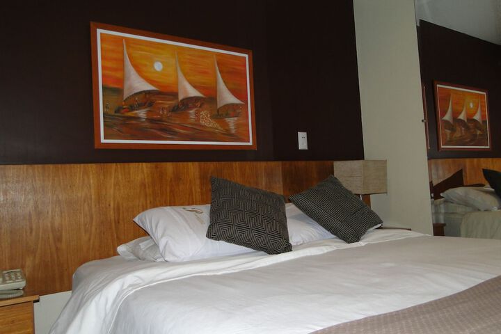 Room 10 of 53