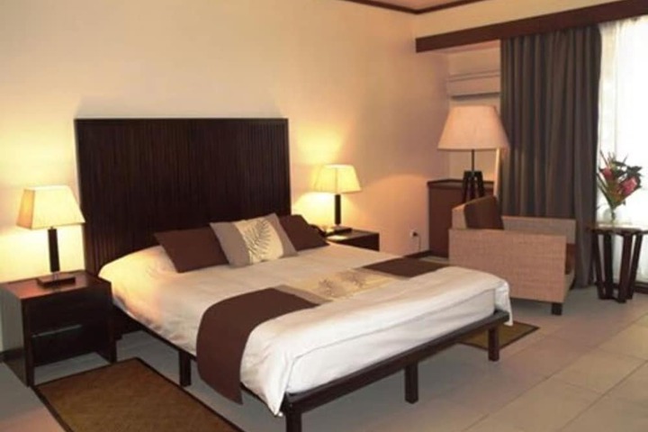 Room 6 of 31