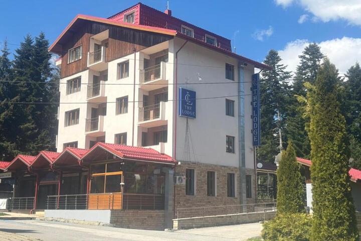The Lodge Hotel